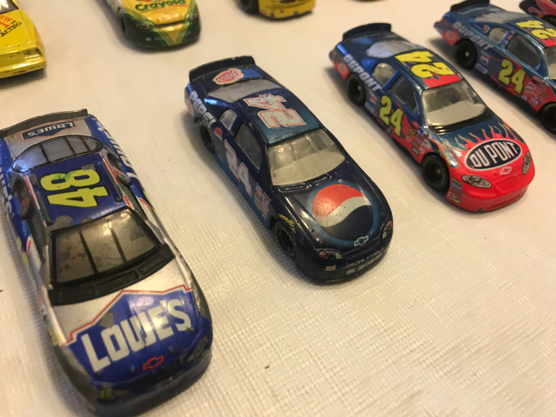 Illustration for article titled Colossal Die-Cast Collection - Box 111 - NASCAR is Best Car!